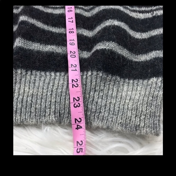 Samband of Iceland 100% new wool leather trim sweater M - Picture 6 of 7